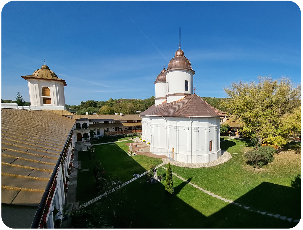 biserica exterior 3